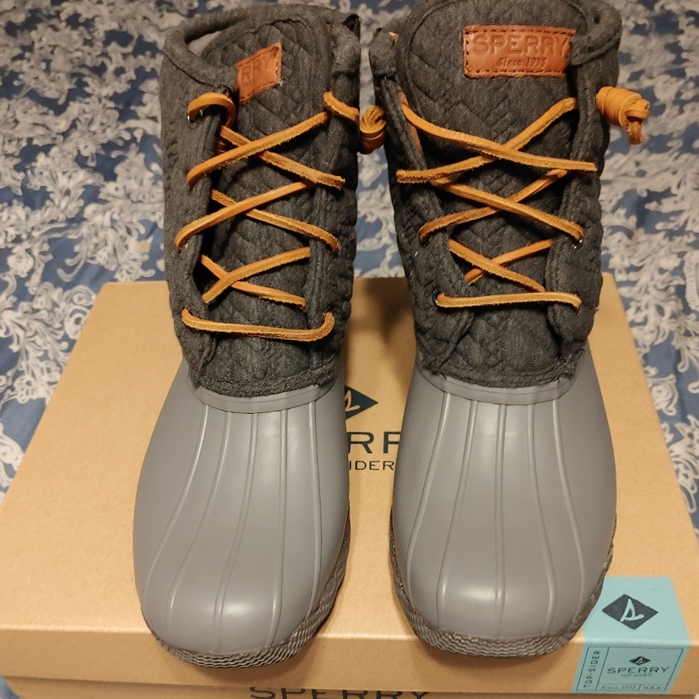 Sperry Saltwater Grey Rope boots
